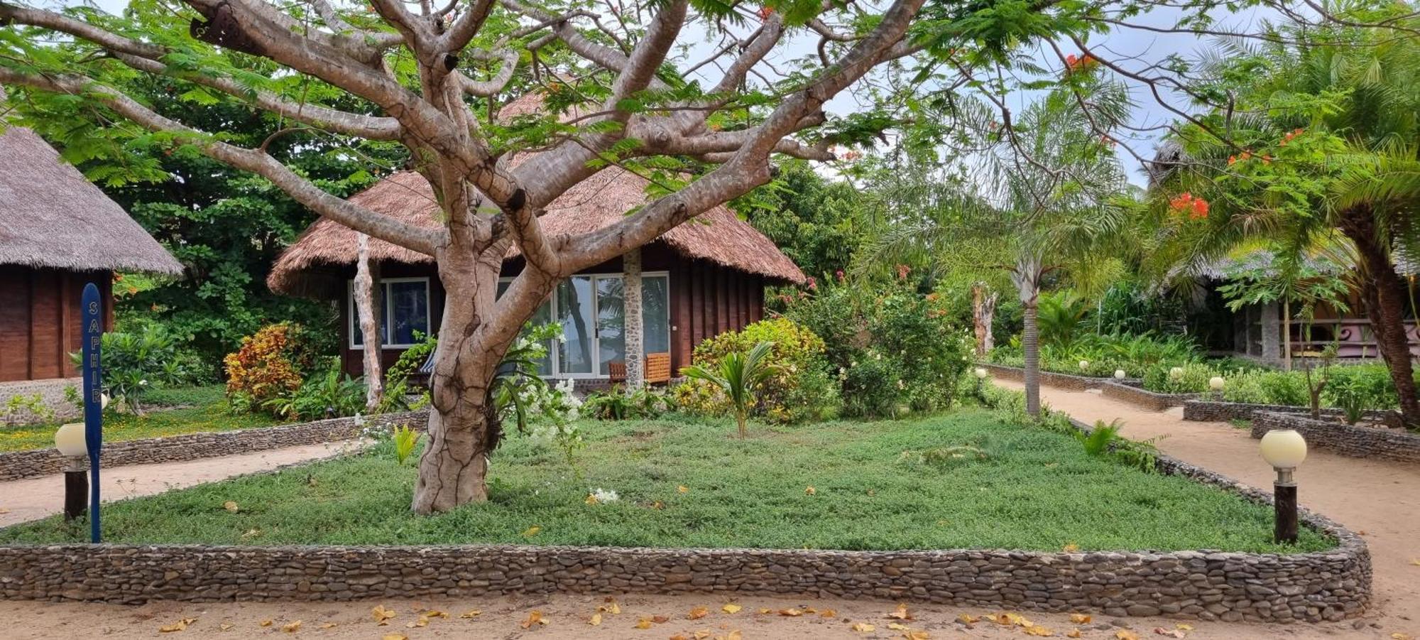 Sangany Lodge Befotaka Bay Exteriör bild