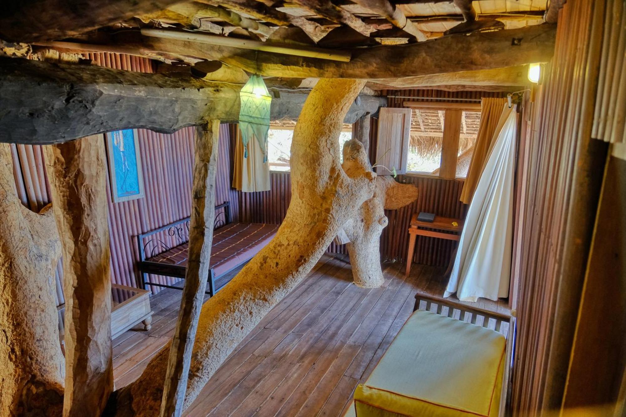 Sangany Lodge Befotaka Bay Exteriör bild