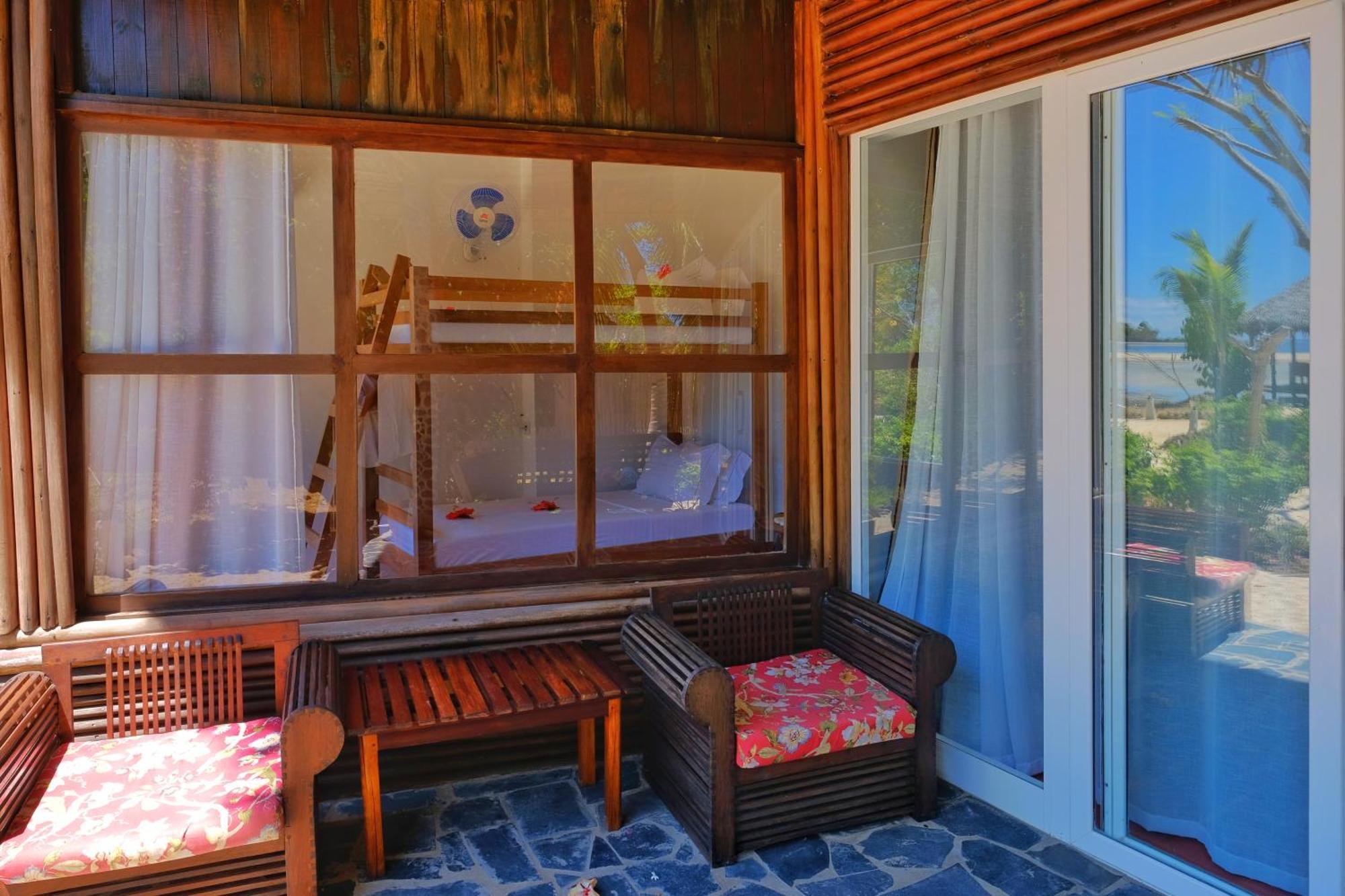 Sangany Lodge Befotaka Bay Exteriör bild